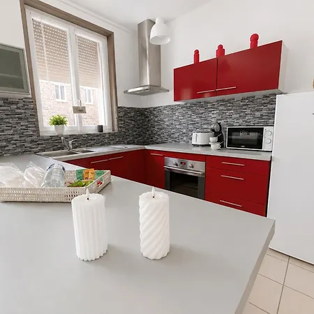 Holiday home La Bulle Romantique, T2, 2p, Terrasse, Jacuzzi Moreuil