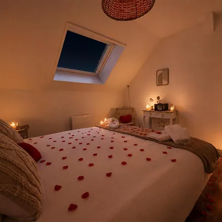 La Bulle Romantique, T2, 2p, Terrasse, Jacuzzi *