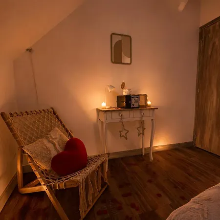 La Bulle Romantique, T2, 2p, Terrasse, Jacuzzi